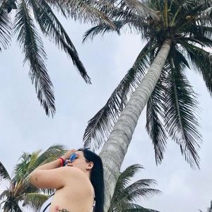 Meet your Posher, Sheyla